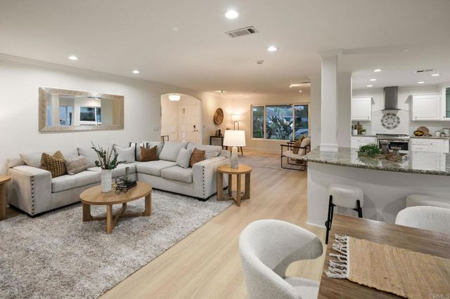 12396 Grandee Court, San Diego, CA 92128