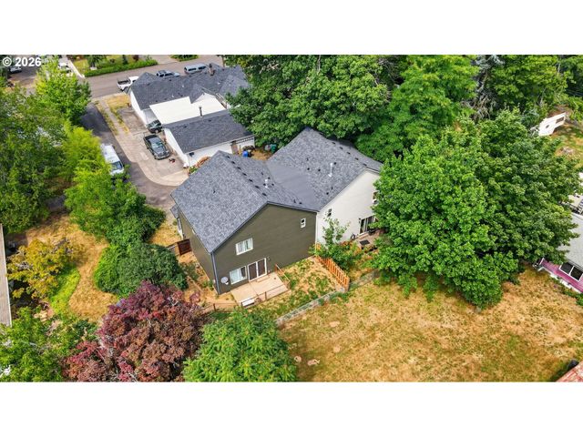 1016 Se 9TH St, Gresham, OR 97080