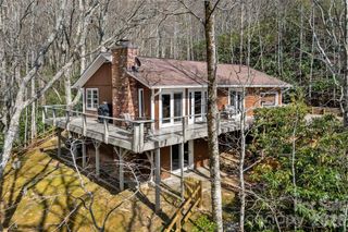 30 Red Oak Forest Road, Fairview, NC 28730