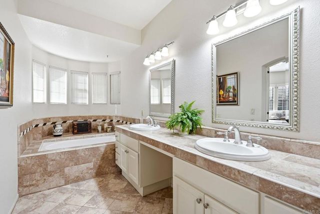 28766 Vista Valley Dr, Vista, CA 92084