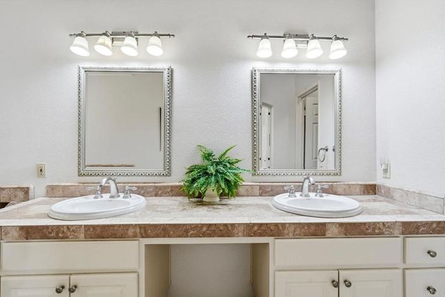 28766 Vista Valley Dr, Vista, CA 92084