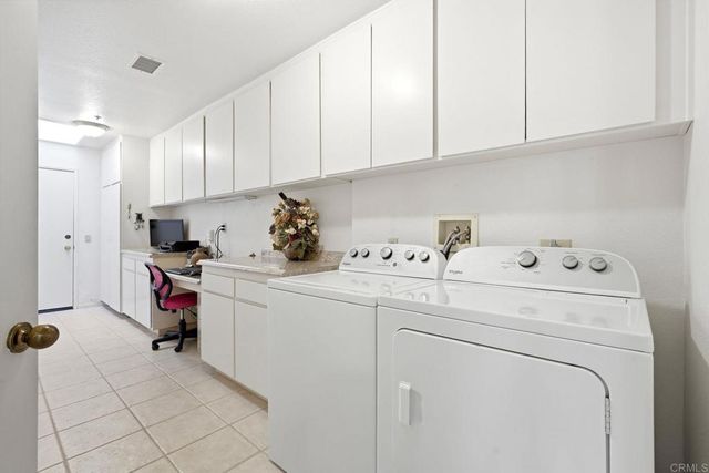 28766 Vista Valley Dr, Vista, CA 92084