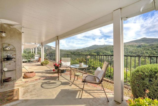 28766 Vista Valley Dr, Vista, CA 92084