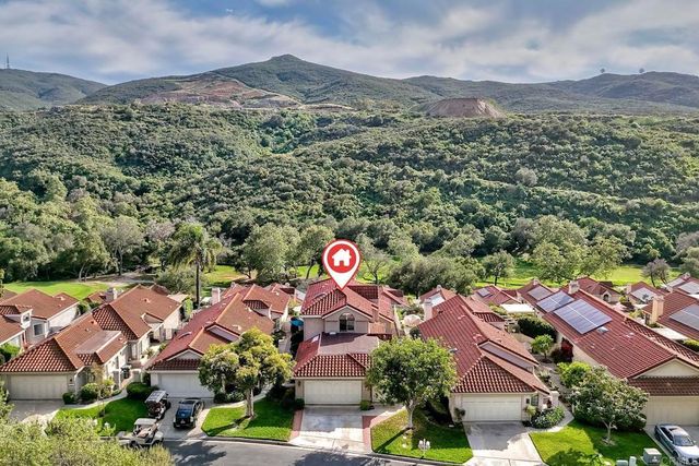 28766 Vista Valley Dr, Vista, CA 92084