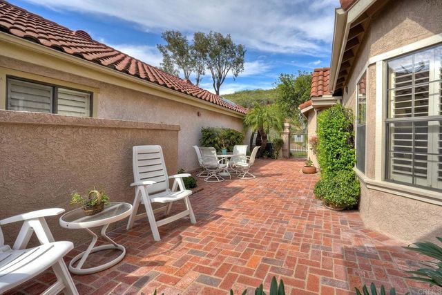 28766 Vista Valley Dr, Vista, CA 92084