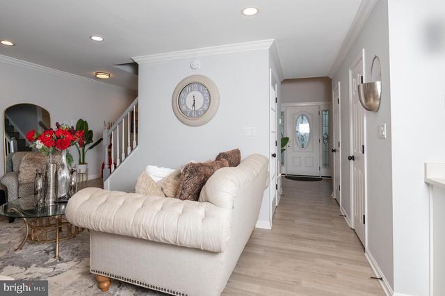 10 CROSS CUT LN, Fredericksburg, VA 22405