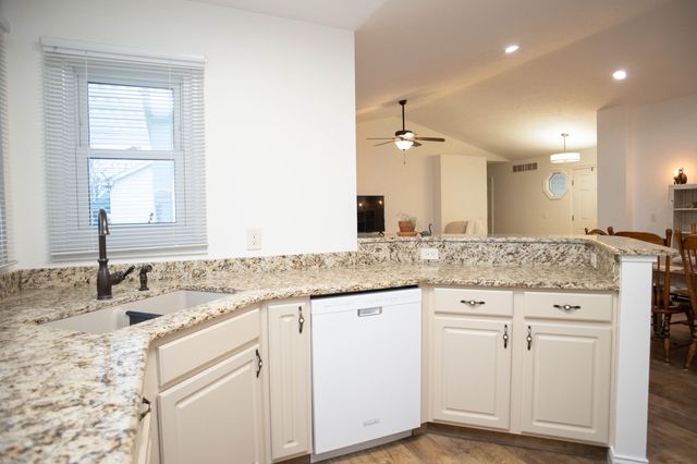 13330 Park West Boulevard, Schoolcraft Twp, MI 49097