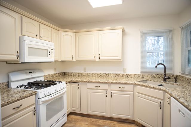 13330 Park West Boulevard, Schoolcraft Twp, MI 49097