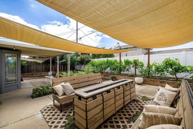 123 Pajaro Avenue, Ventura, CA 93004