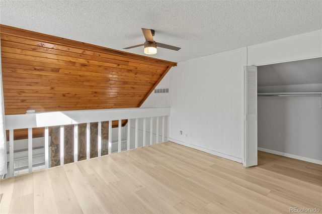 2622 S Xanadu Way B, Aurora, CO 80014