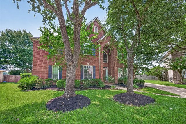 1415 Kennewick Court, Sugar Land, TX 77479
