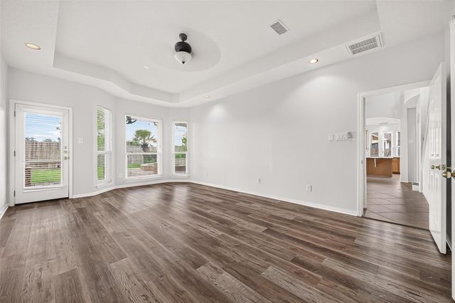 1415 Kennewick Court, Sugar Land, TX 77479