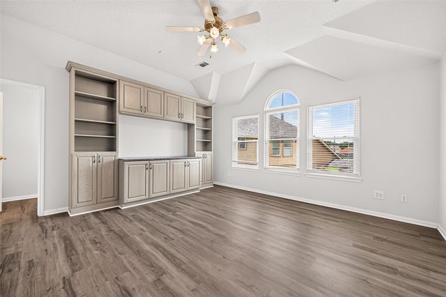 1415 Kennewick Court, Sugar Land, TX 77479