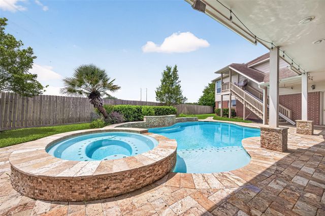 1415 Kennewick Court, Sugar Land, TX 77479