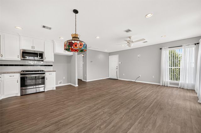 1415 Kennewick Court, Sugar Land, TX 77479