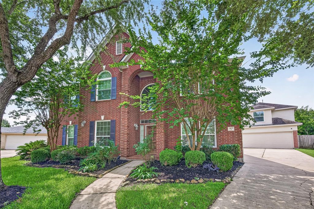 1415 Kennewick Court, Sugar Land, TX 77479