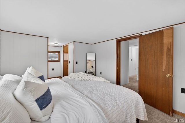 19 Hazelhurst Avenue, Owasco, NY 13021