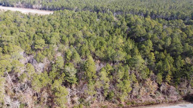 0000 Nowling Dr, Milton, FL 32583