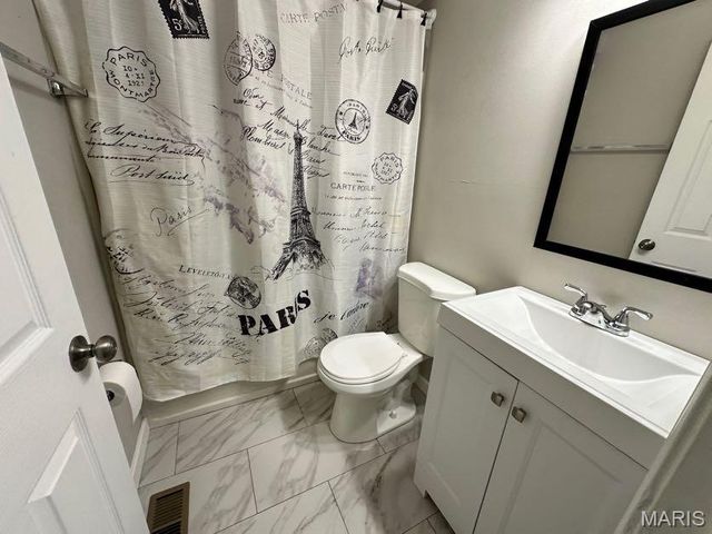 69 Jakes Court, O'fallon, MO 63366