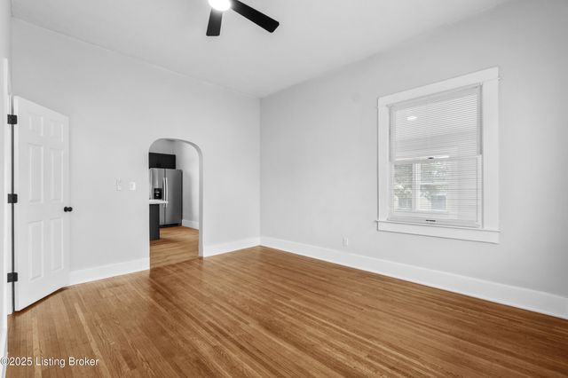 525 Atwood St, Louisville, KY 40217