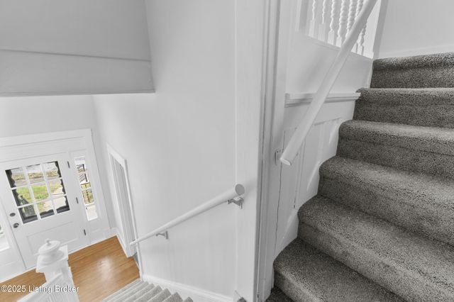 525 Atwood St, Louisville, KY 40217