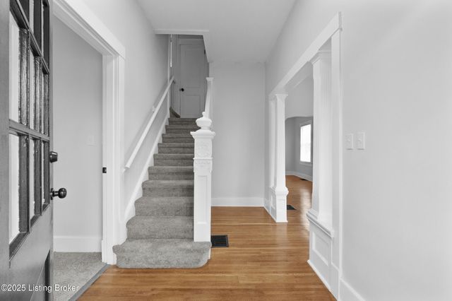 525 Atwood St, Louisville, KY 40217