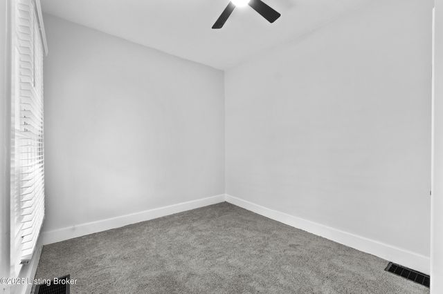 525 Atwood St, Louisville, KY 40217