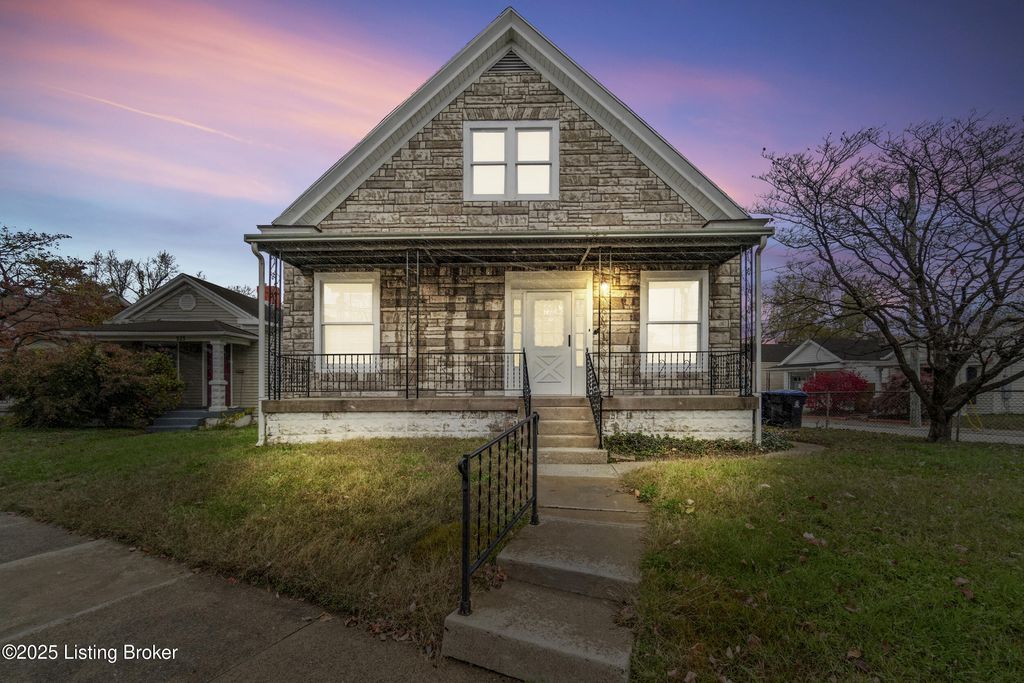 525 Atwood St, Louisville, KY 40217