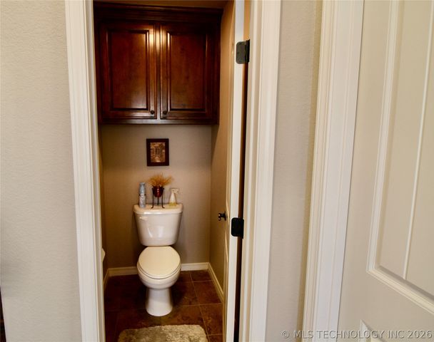 1002 Springfield Court, Durant, OK 74701