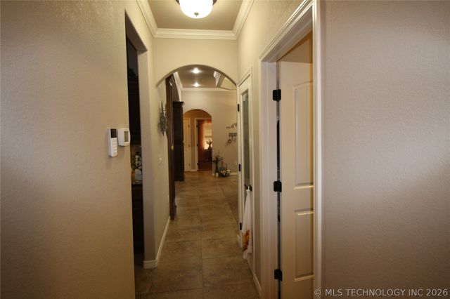 1002 Springfield Court, Durant, OK 74701