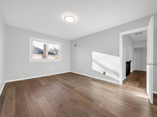 6524 Westgate Circle, Shawnee, KS 66216