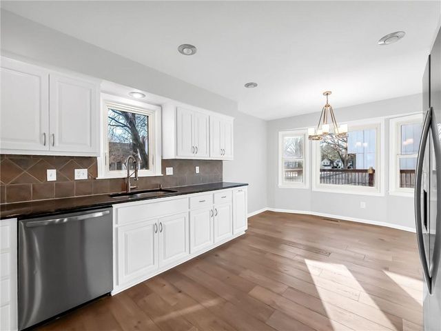 6524 Westgate Circle, Shawnee, KS 66216