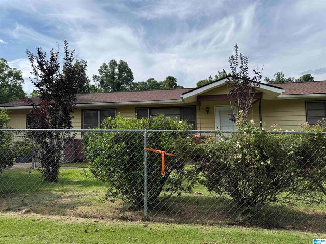 703 DOLPHIN DRIVE, Weaver, AL 36277