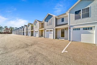 5 Dumaine Ave Unit A, Nashua, NH 03063