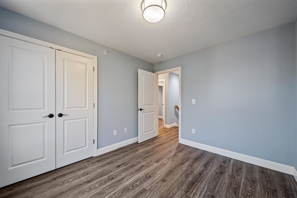 Image 13 of property listing at 5 Dumaine Ave Unit A, Nashua, NH 03063