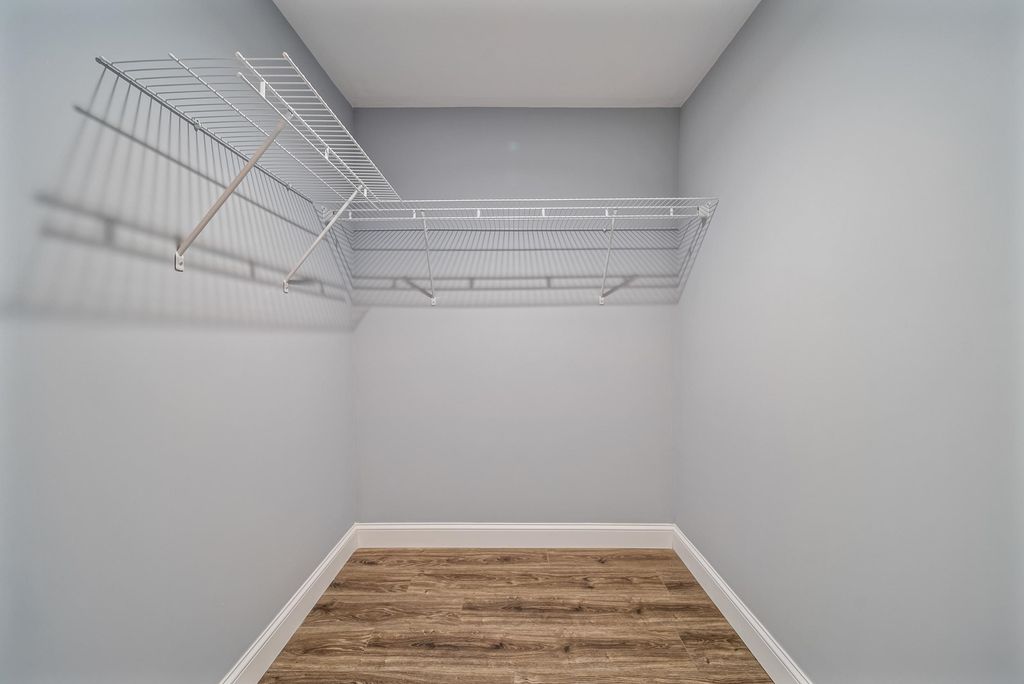 Image 17 of property listing at 5 Dumaine Ave Unit A, Nashua, NH 03063