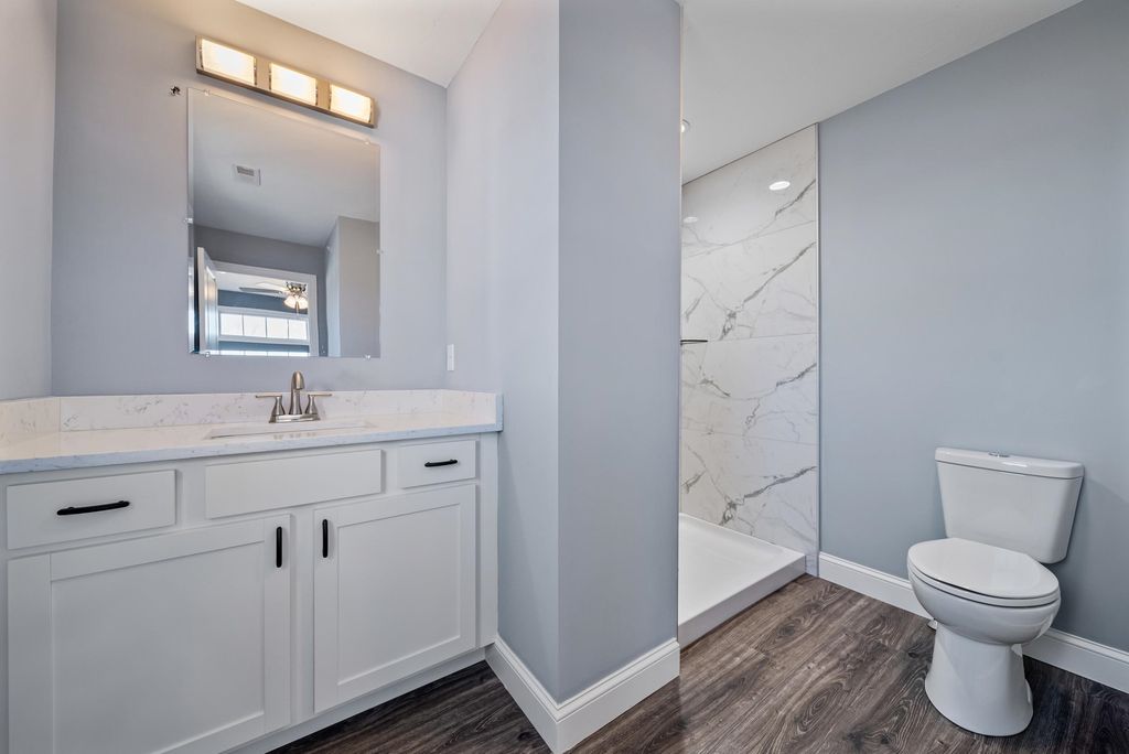 Image 18 of property listing at 5 Dumaine Ave Unit A, Nashua, NH 03063