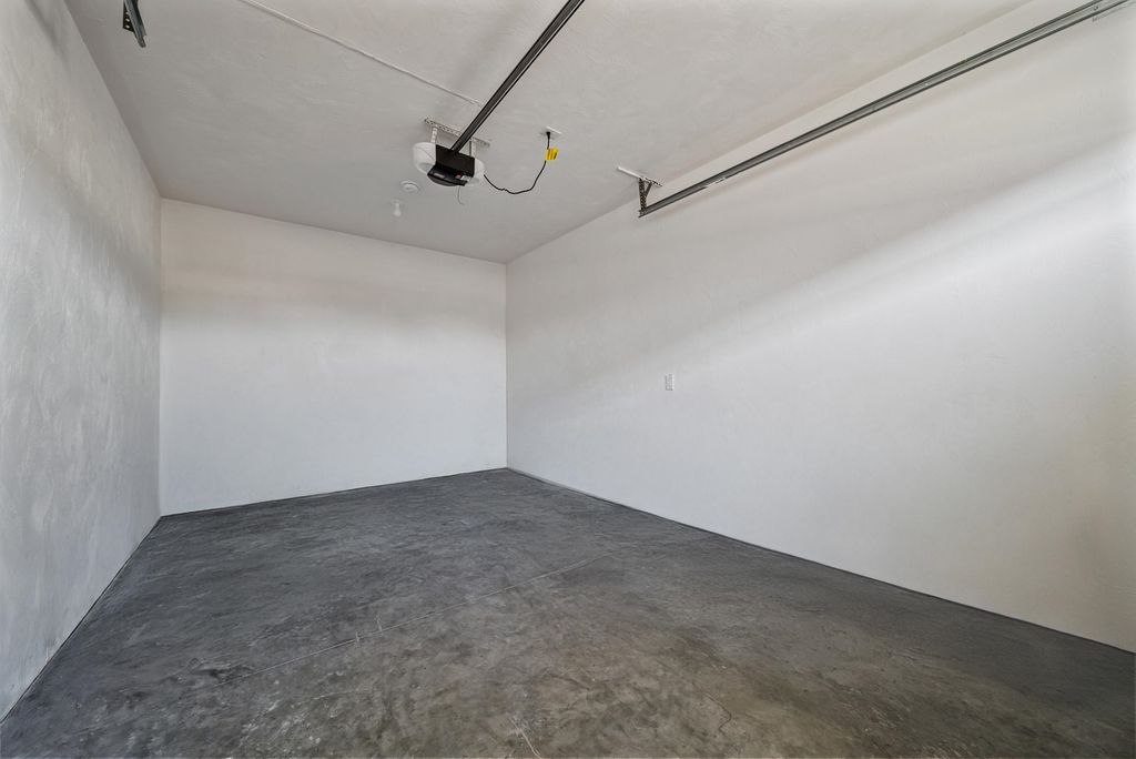 Image 21 of property listing at 5 Dumaine Ave Unit A, Nashua, NH 03063