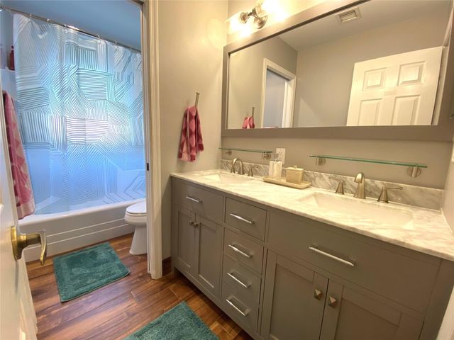 6341 NW 58th Way, Parkland, FL 33067