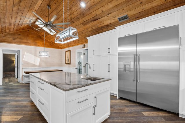 3379 Collins Creek Dr., Murrells Inlet, SC 29576