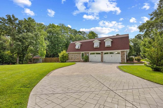 3379 Collins Creek Dr., Murrells Inlet, SC 29576