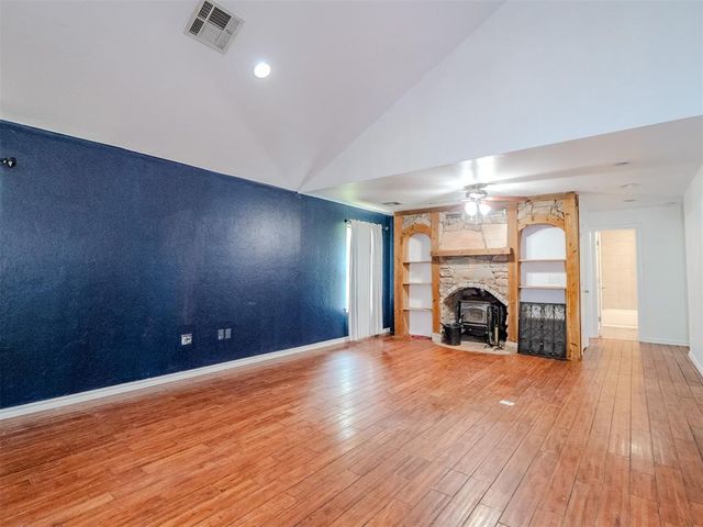 38 S Parkwood Drive, Luther, OK 73054
