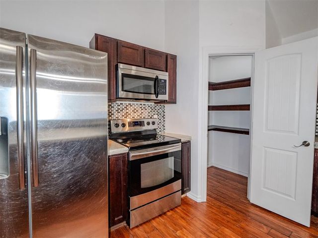 38 S Parkwood Drive, Luther, OK 73054