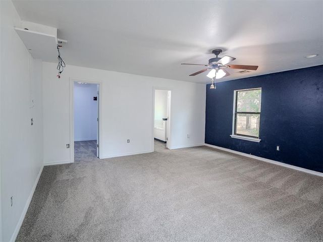 38 S Parkwood Drive, Luther, OK 73054