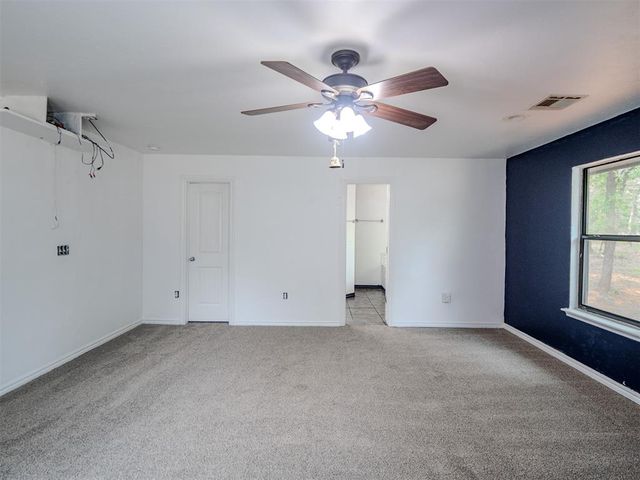 38 S Parkwood Drive, Luther, OK 73054