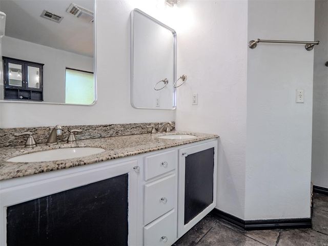 38 S Parkwood Drive, Luther, OK 73054