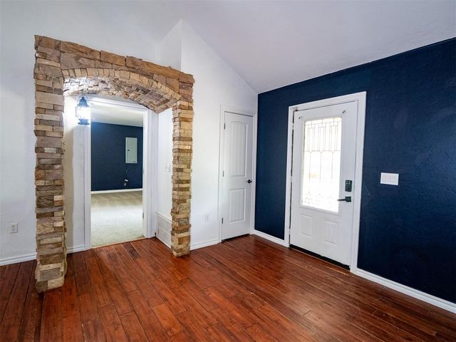 38 S Parkwood Drive, Luther, OK 73054