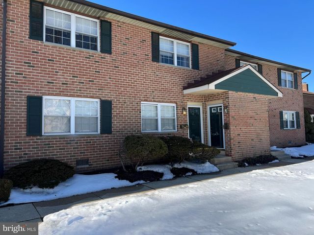 100 EAVES MILL RD, Medford, NJ 08055