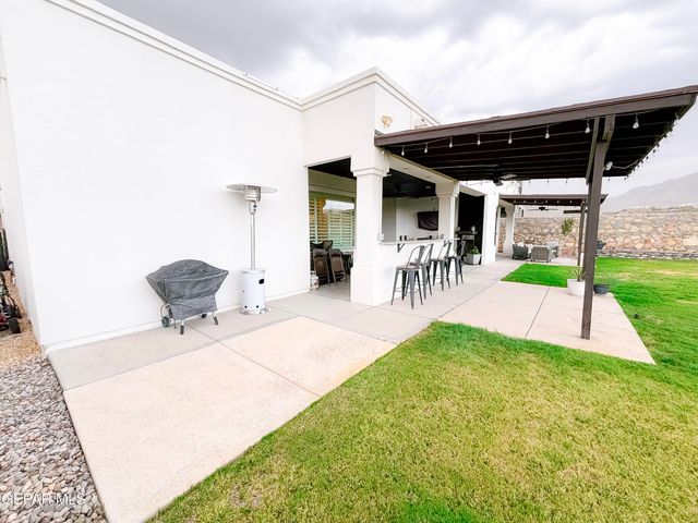 7398 SIDEWINDER BEND Drive, El Paso, TX 79911