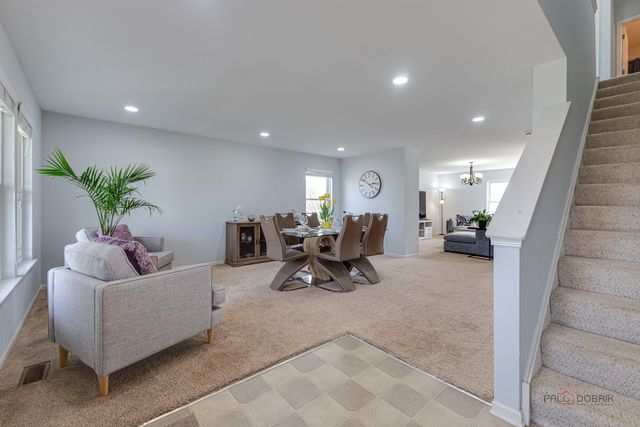 3105 Fen Trail, Wonder Lake, IL 60097